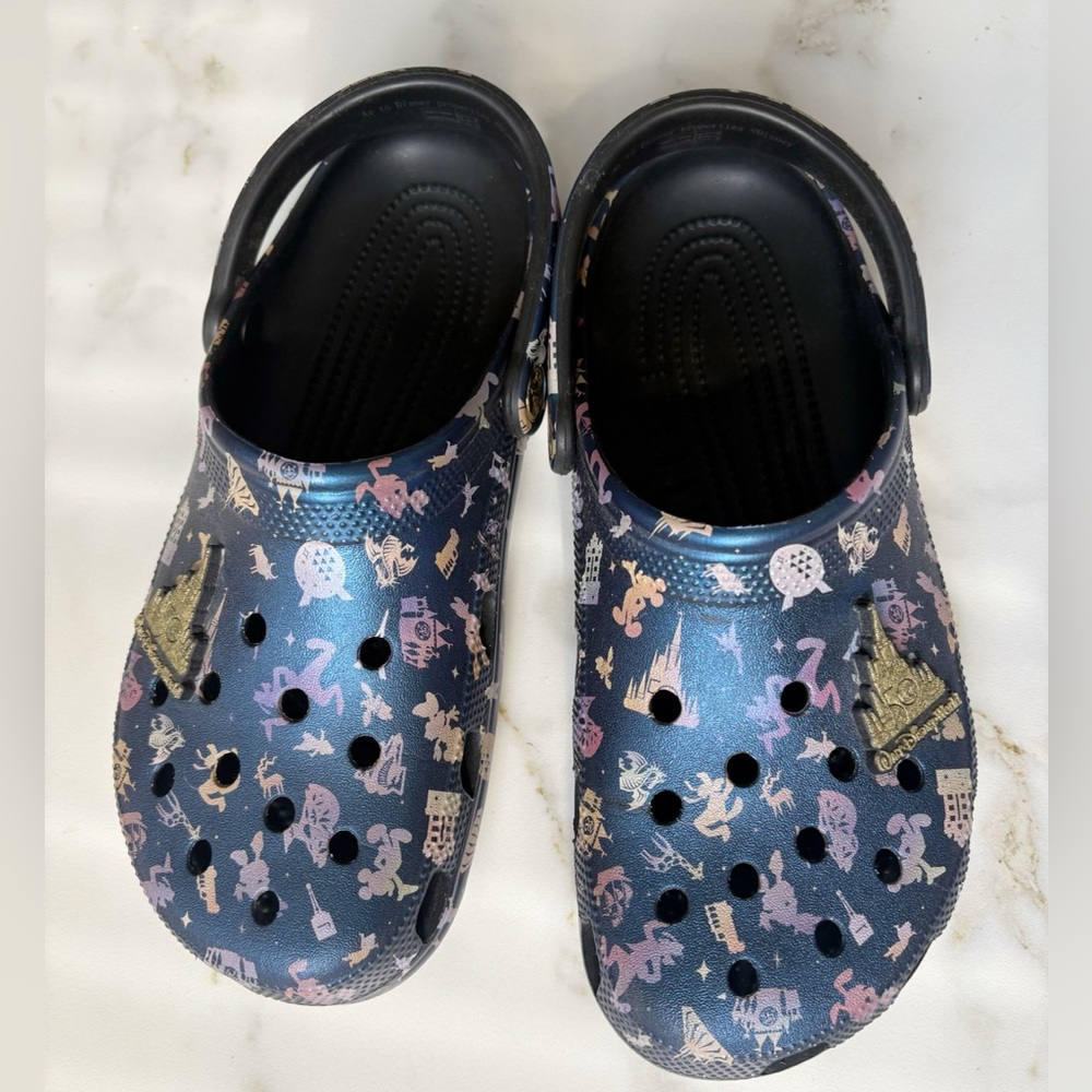 CROCS Walt Disney World 50th Anniversary Grande Finale Crocs W10 M8